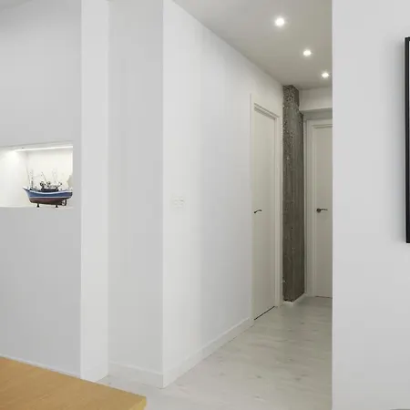 Always Easy I Secundino Esnaola アパート サン・セバスティアン